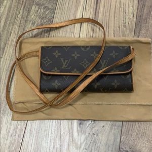 Louis Vuitton Florentine